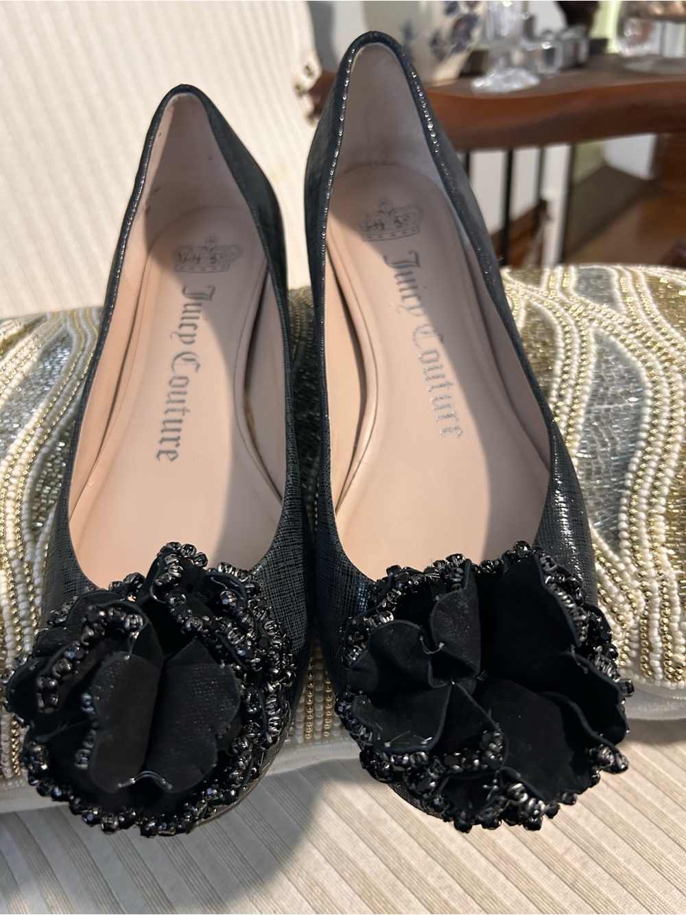 Juicy Couture Black Embellished Floral Ballet Flats size 8/ very rare